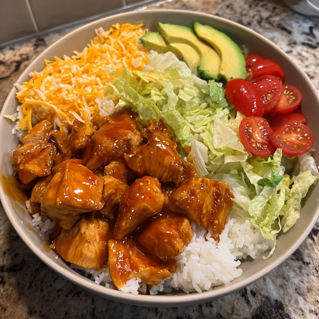 Spicy Buffalo Chicken Bowls with Creamy Ranch and Fresh Veggies